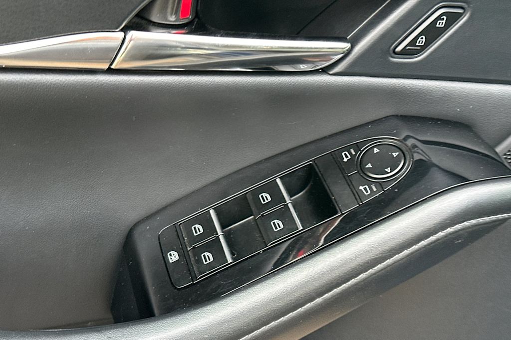 Thumbnail: 2025 Mazda CX-30 - 22