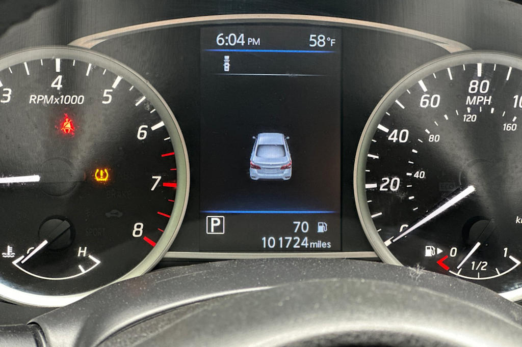 Thumbnail: 2019 Nissan Sentra - 26