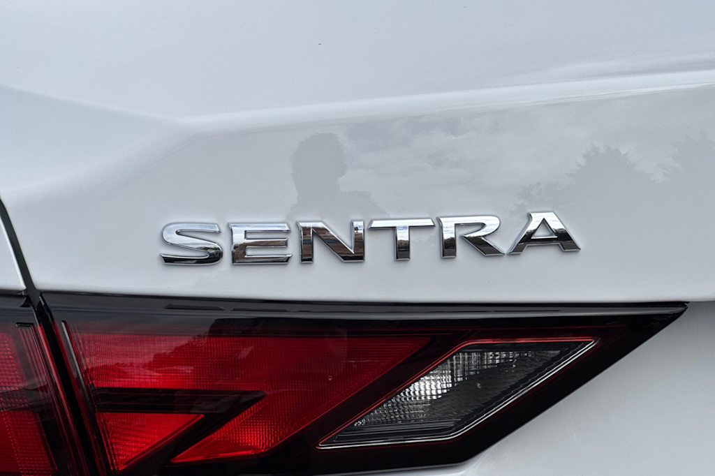 Thumbnail: 2025 Nissan Sentra - 8