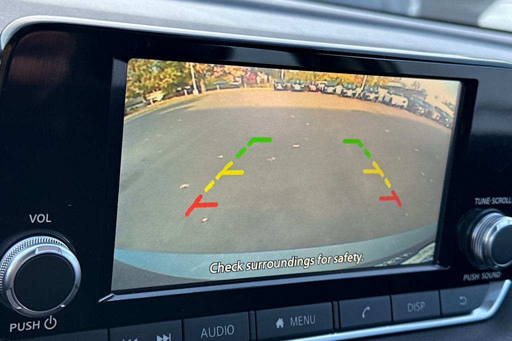 Thumbnail: 2025 Nissan Sentra - 23