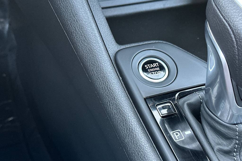 Thumbnail: 2025 Nissan Sentra - 25