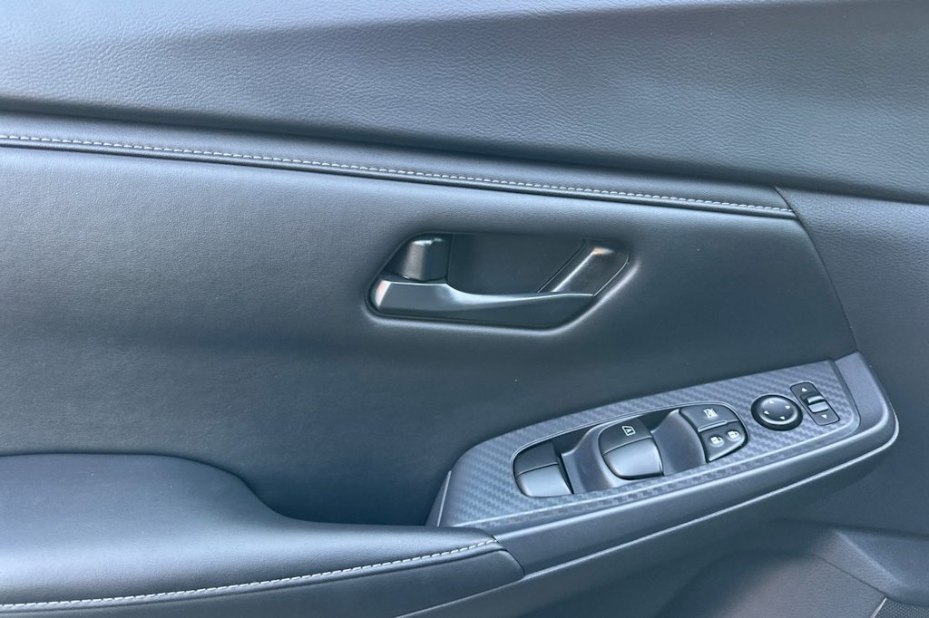 Thumbnail: 2025 Nissan Sentra - 21