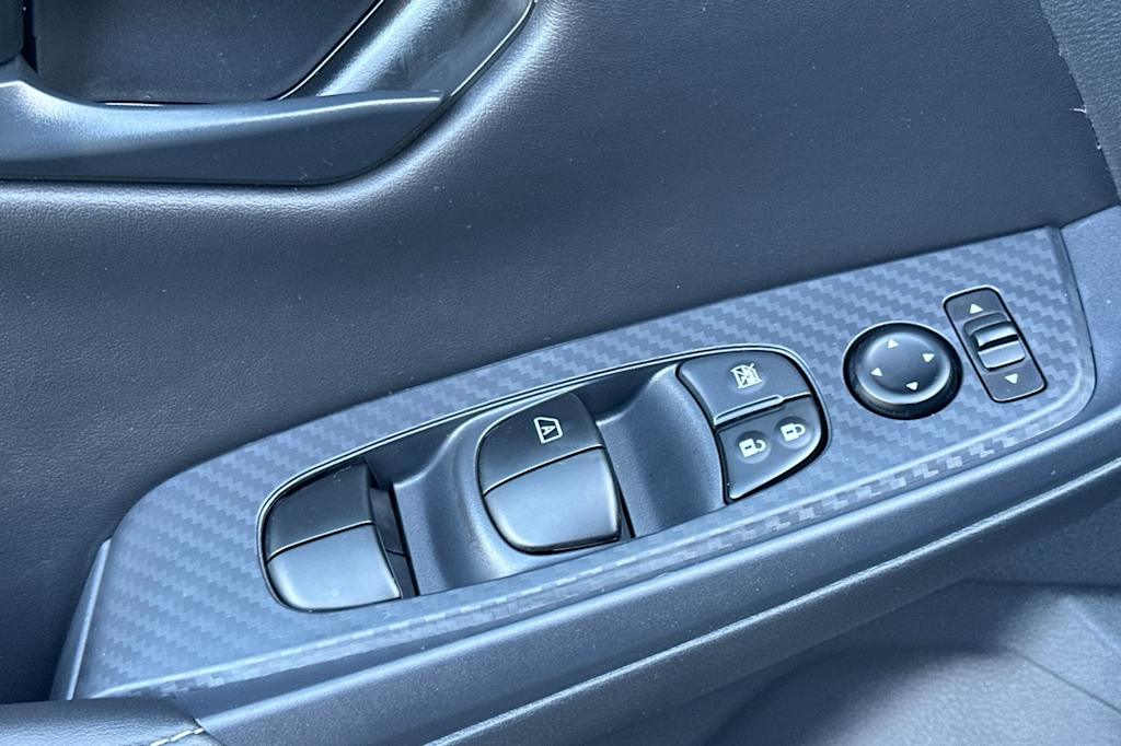 Thumbnail: 2025 Nissan Sentra - 21