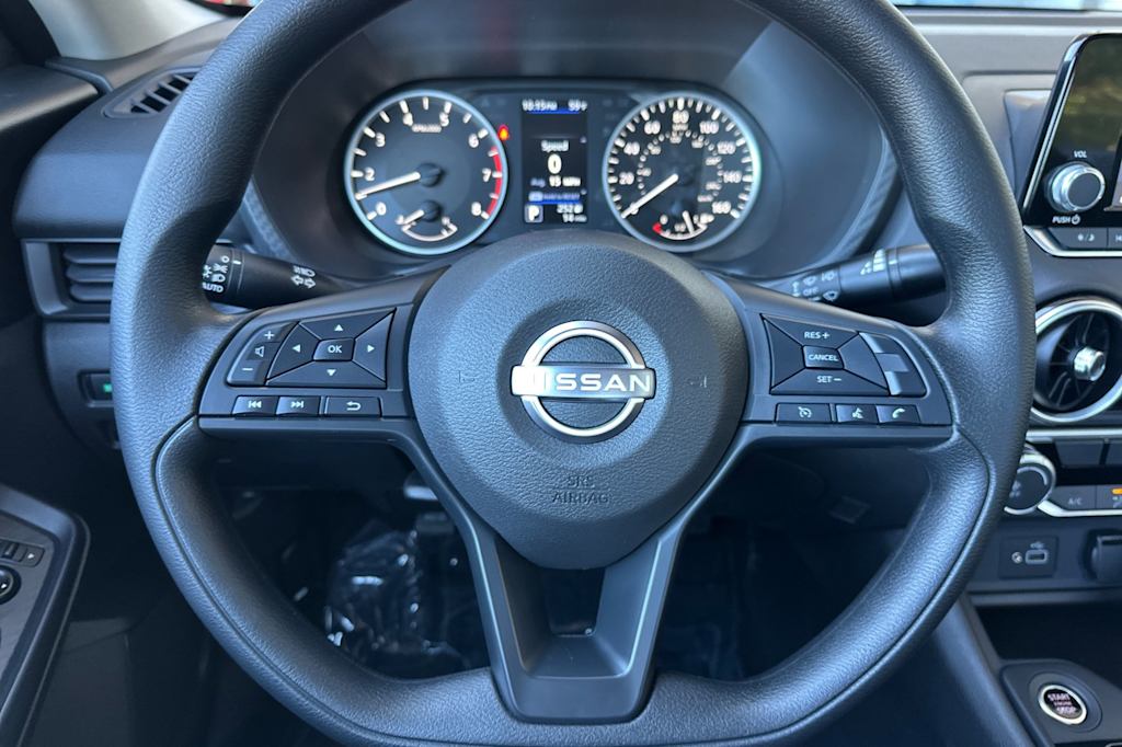 Thumbnail: 2025 Nissan Sentra - 25