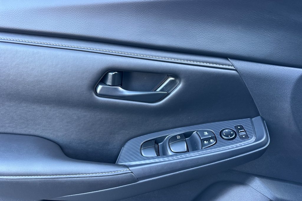 Thumbnail: 2025 Nissan Sentra - 20