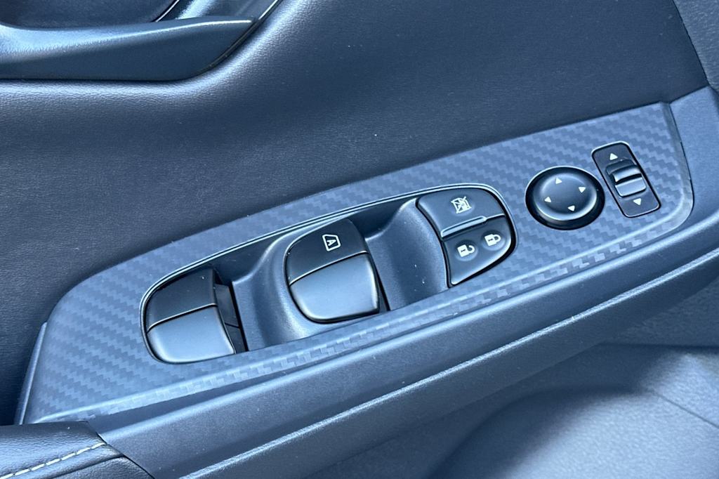 Thumbnail: 2025 Nissan Sentra - 21