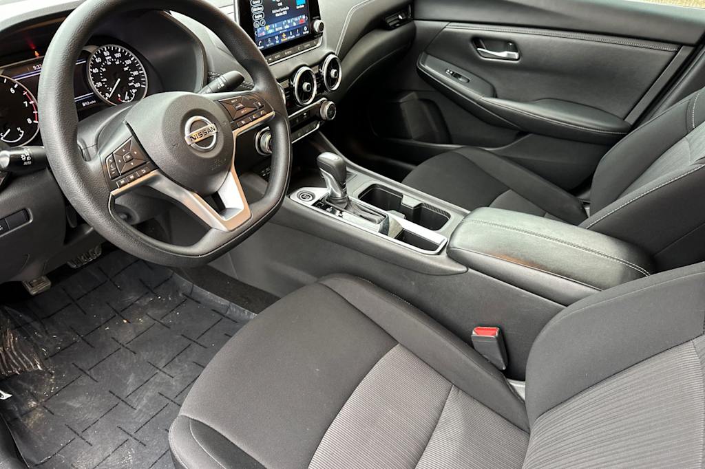 Thumbnail: 2023 Nissan Sentra - 8