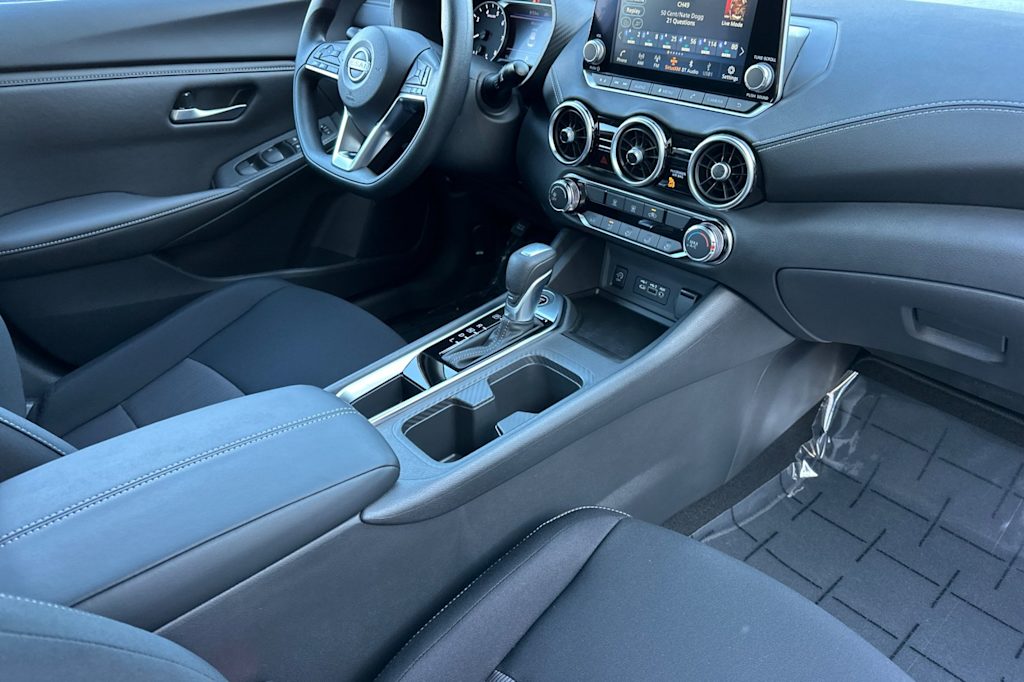 Thumbnail: 2025 Nissan Sentra - 14