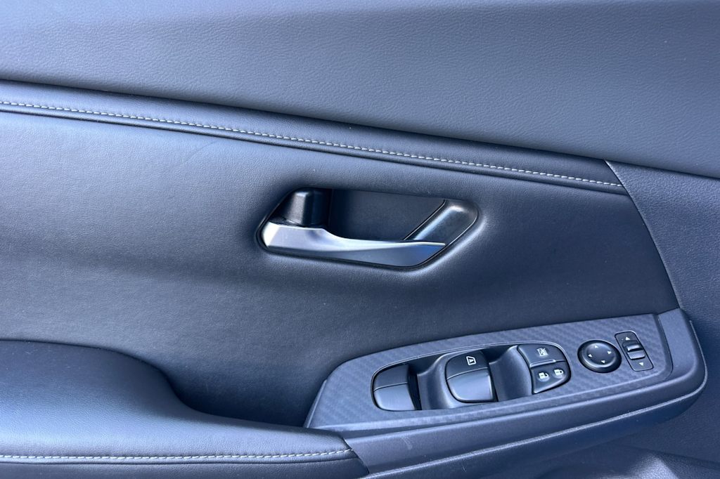 2021 Nissan Sentra SV 20