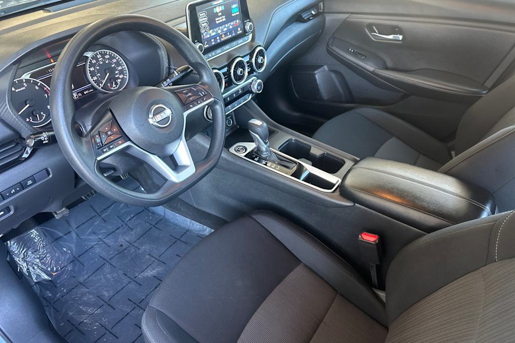 Thumbnail: 2024 Nissan Sentra - 9