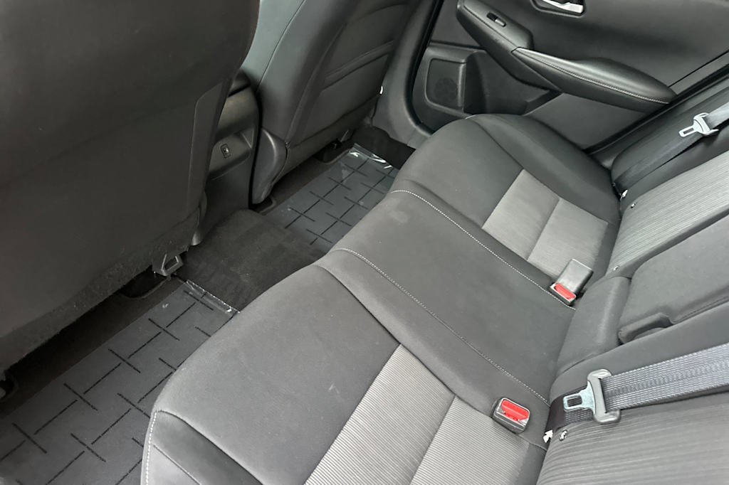 Thumbnail: 2021 Nissan Sentra - 10