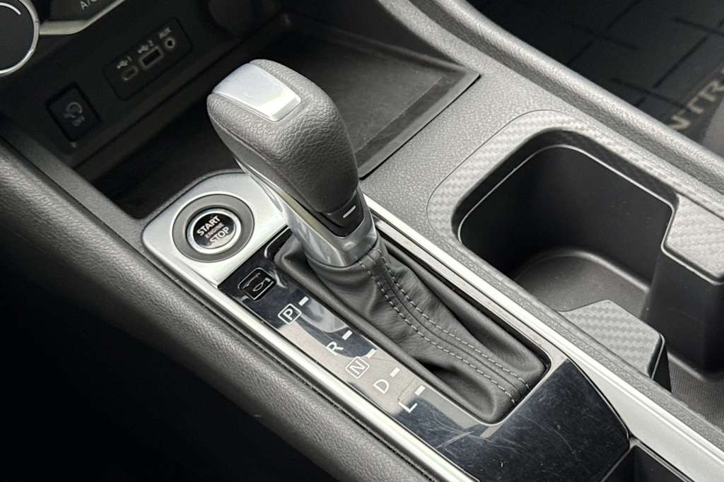 Thumbnail: 2025 Nissan Sentra - 15