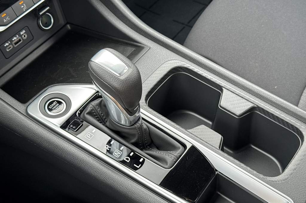 Thumbnail: 2025 Nissan Sentra - 14