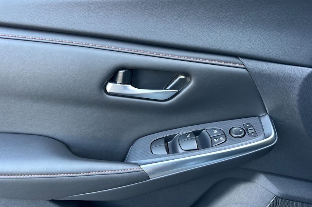 Thumbnail: 2025 Nissan Sentra - 19