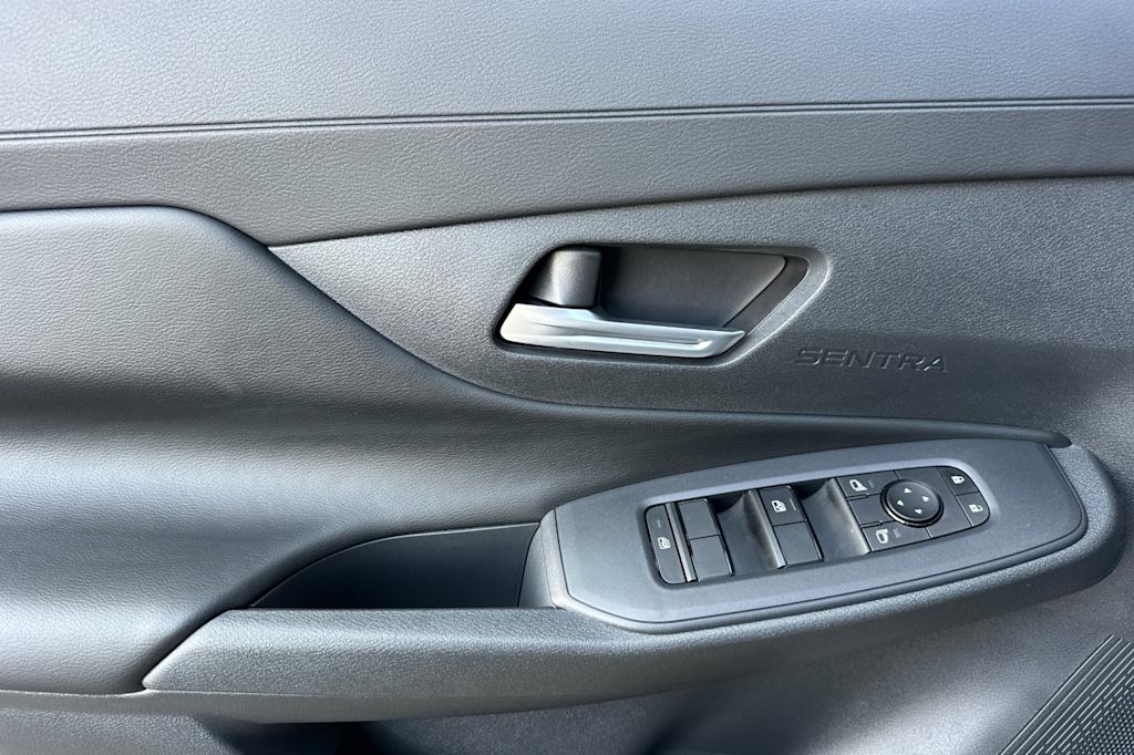 Thumbnail: 2026 Nissan Sentra - 18