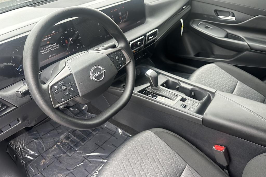 2026 Nissan Sentra SV - Photo 9
