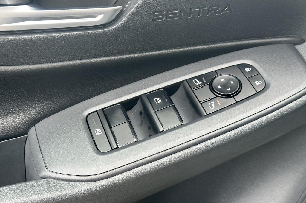 2026 Nissan Sentra SV - Photo 21