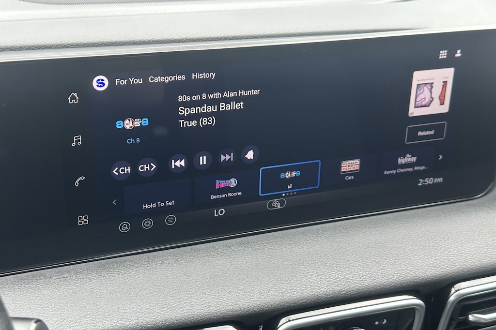 2026 Nissan Sentra SV - Photo 13
