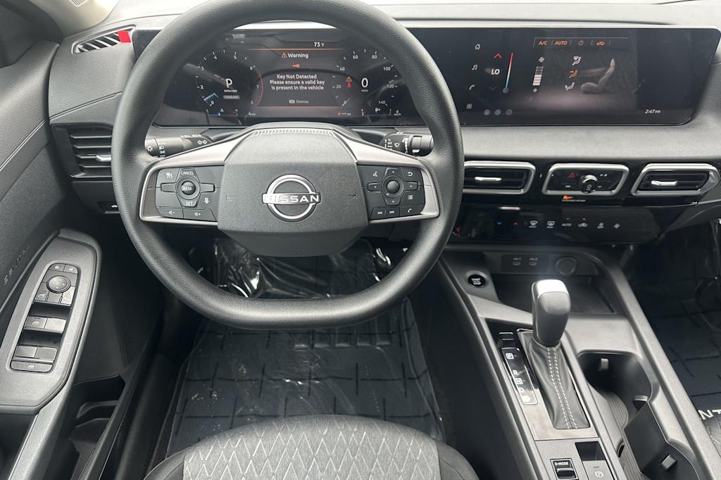 2026 Nissan Sentra SV - Photo 11
