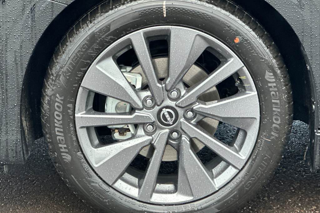 Thumbnail: 2026 Nissan Sentra - 8