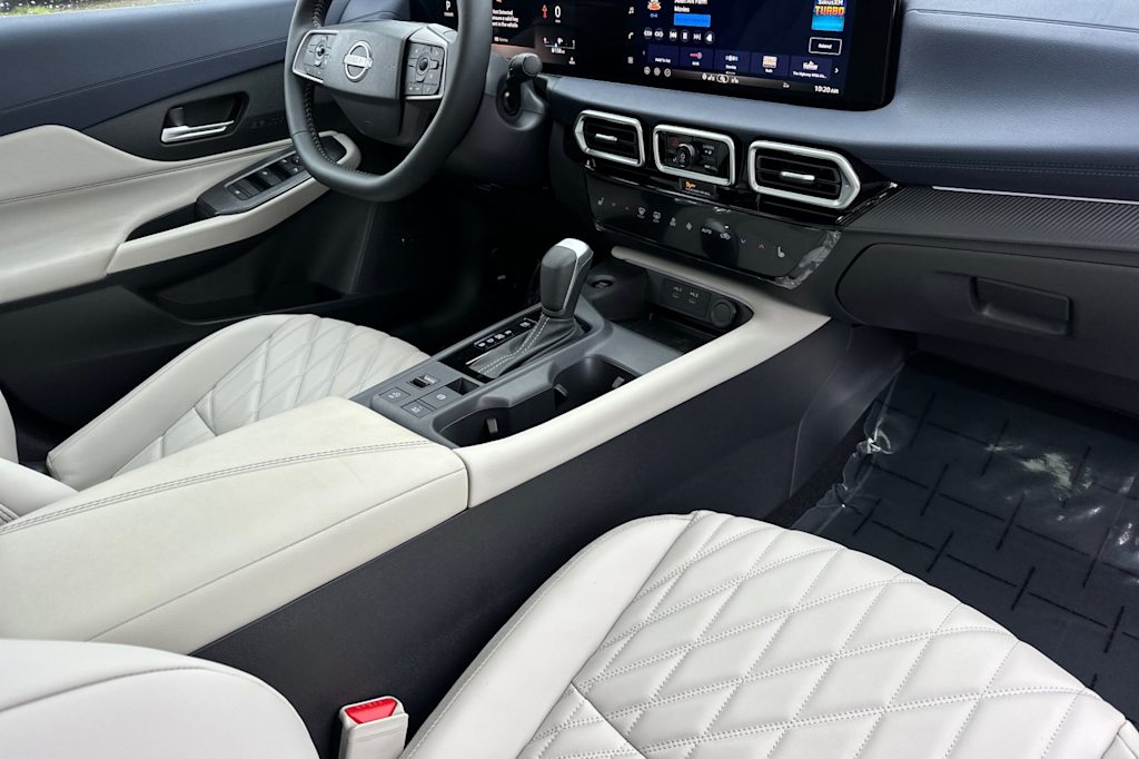 2026 Nissan Sentra SL - Photo 11