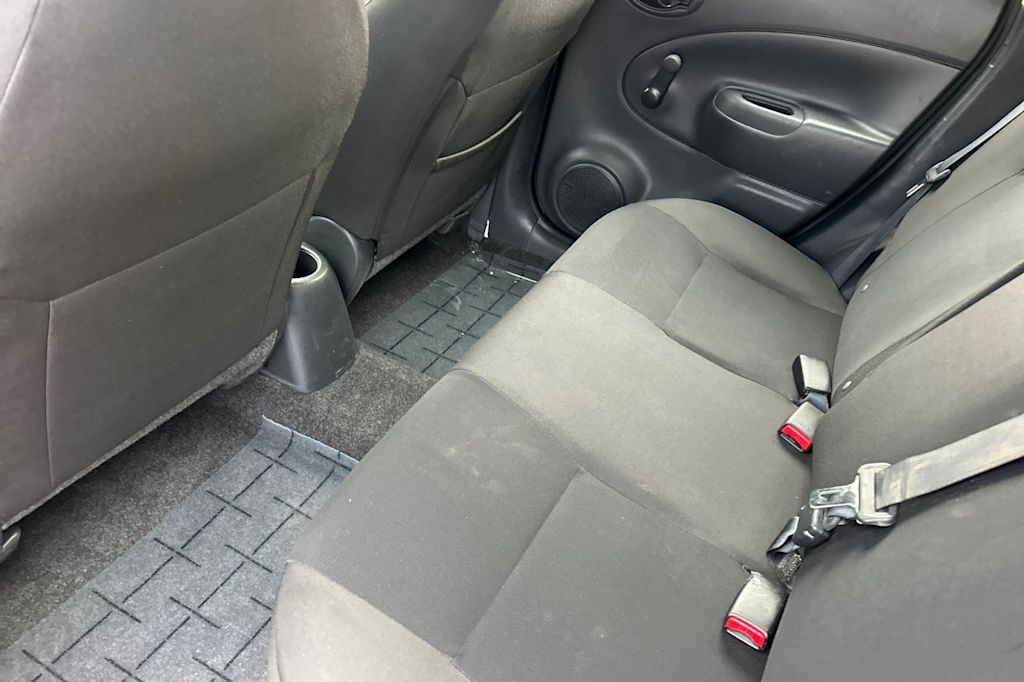 Thumbnail: 2016 Nissan Versa Note - 11