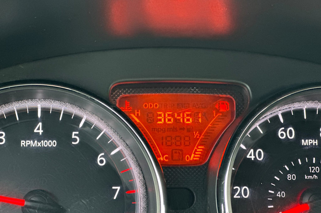 Thumbnail: 2016 Nissan Versa Note - 25