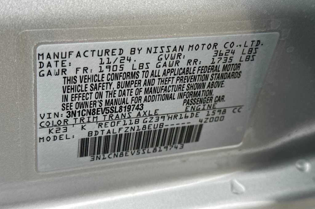 2025 Nissan Versa SV 15