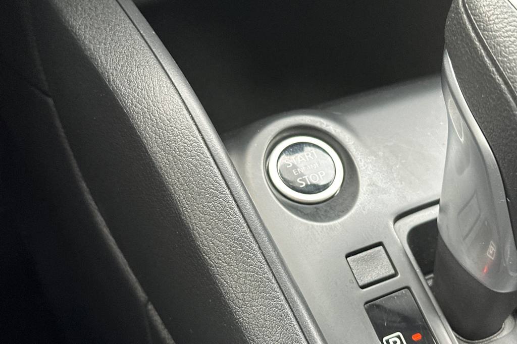 Thumbnail: 2024 Nissan Kicks - 26