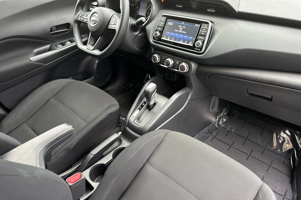 Thumbnail: 2024 Nissan Kicks - 12