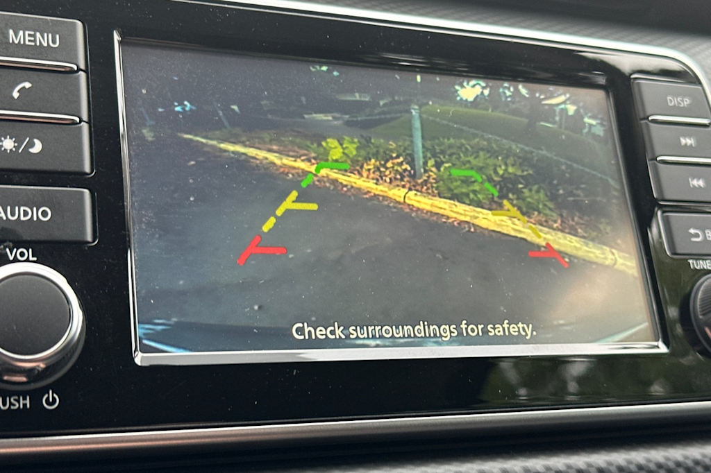 Thumbnail: 2024 Nissan Kicks - 24