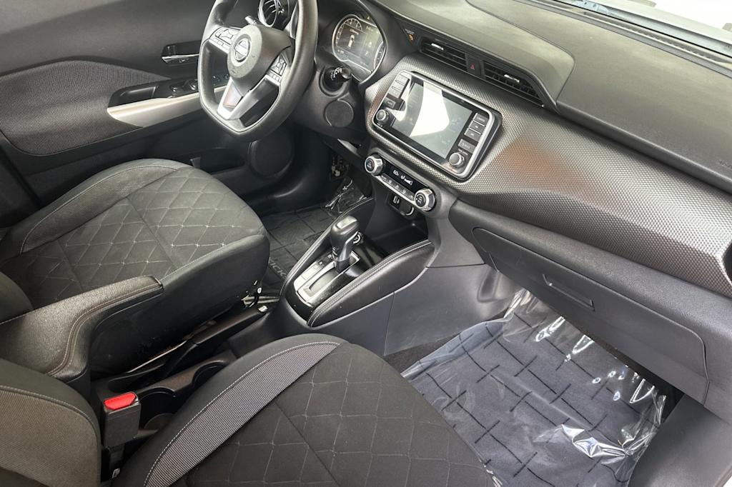Thumbnail: 2019 Nissan Kicks - 12