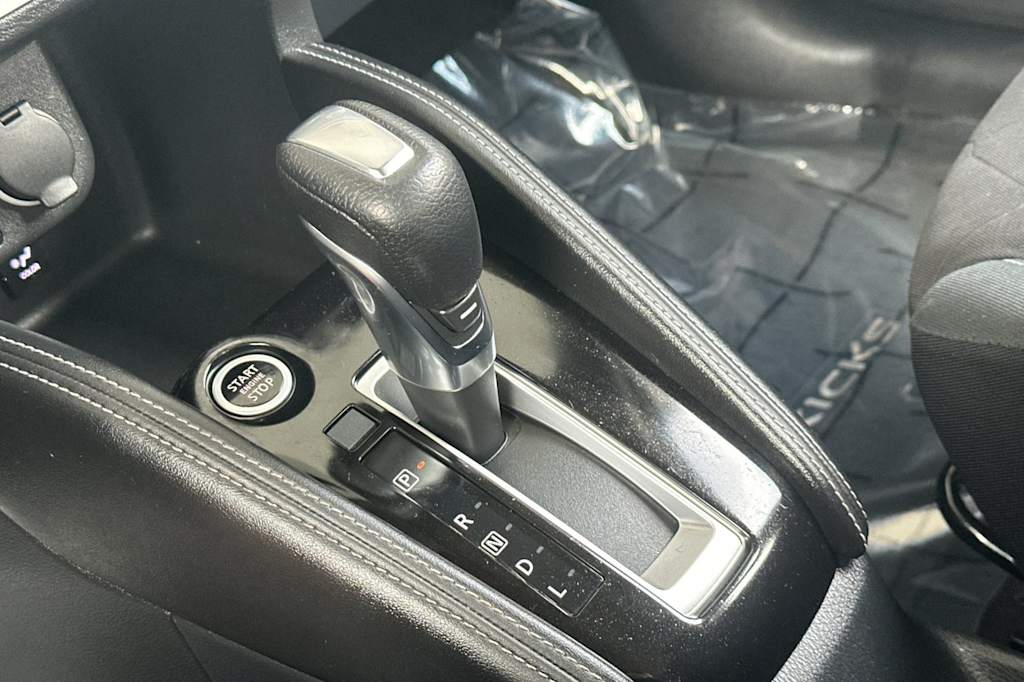 Thumbnail: 2019 Nissan Kicks - 14