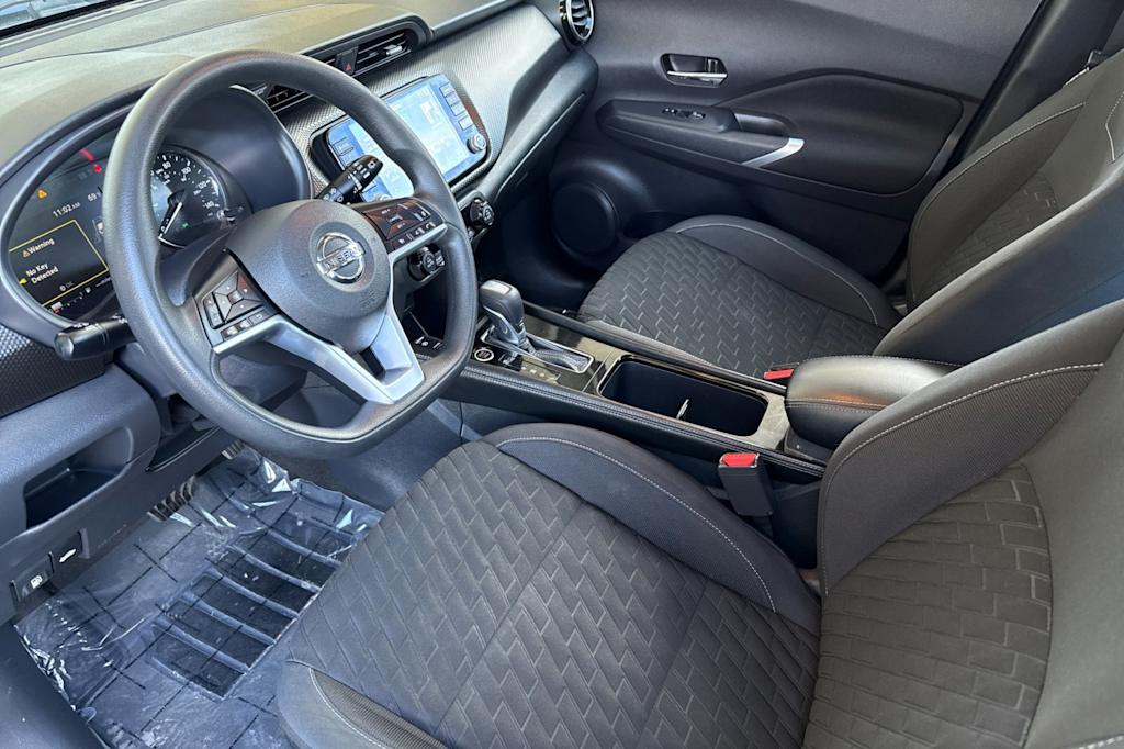 Thumbnail: 2021 Nissan Kicks - 11