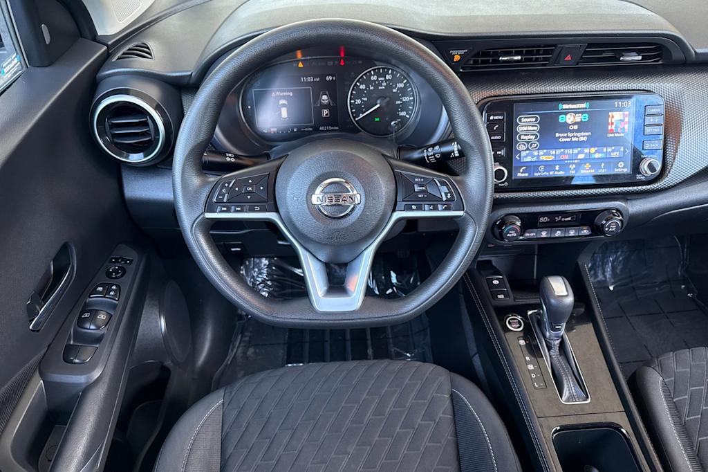 Thumbnail: 2021 Nissan Kicks - 2