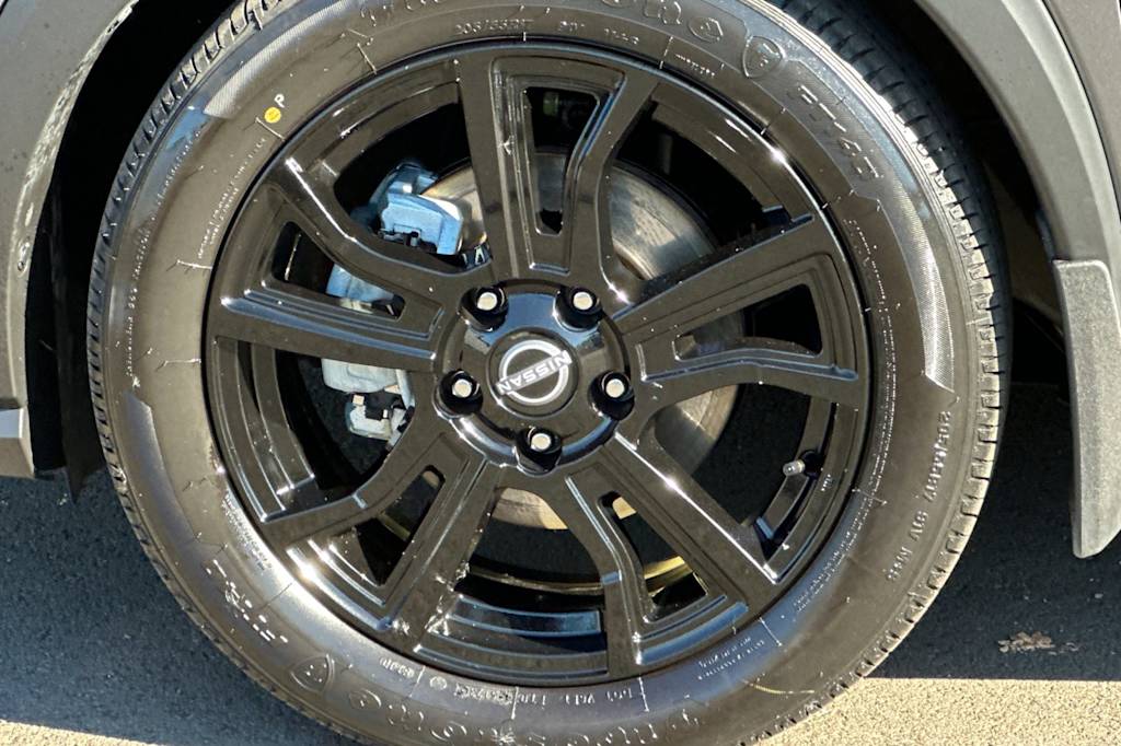 Thumbnail: 2024 Nissan Kicks - 8