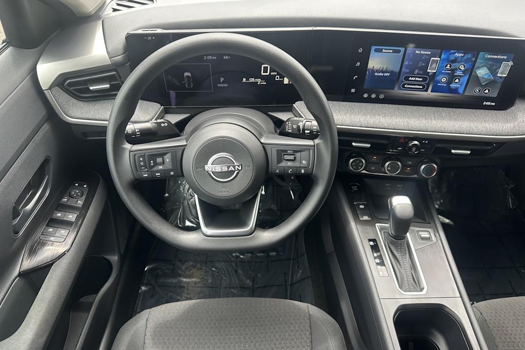 Thumbnail: 2026 Nissan Kicks - 10