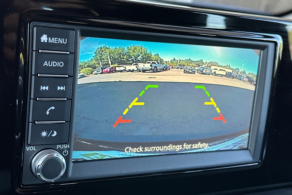 Thumbnail: 2025 Nissan Kicks - 23