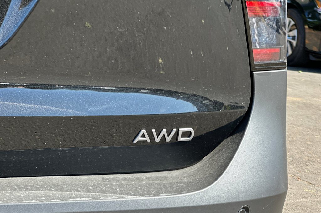 Thumbnail: 2025 Nissan Kicks - 7