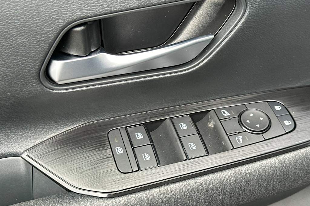 Thumbnail: 2026 Nissan Kicks - 21