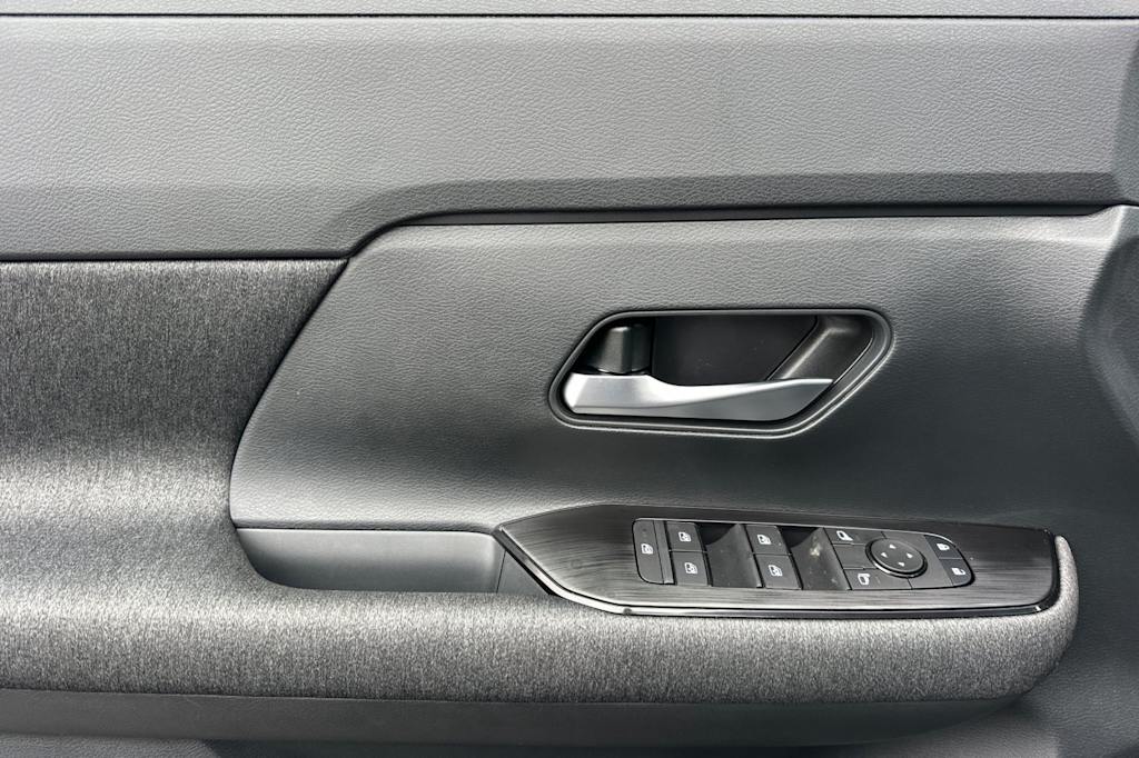 Thumbnail: 2026 Nissan Kicks - 20