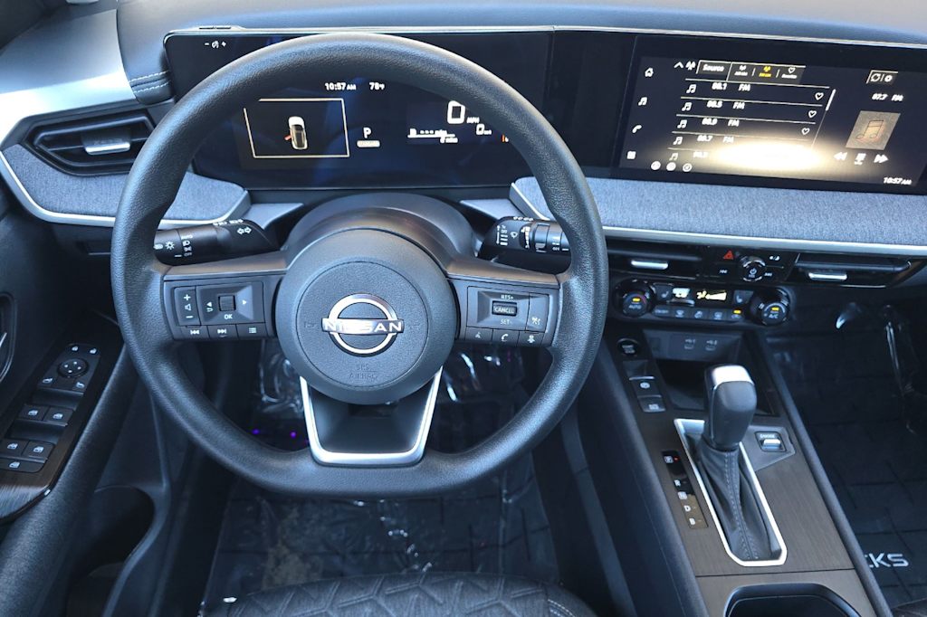 Thumbnail: 2026 Nissan Kicks - 12