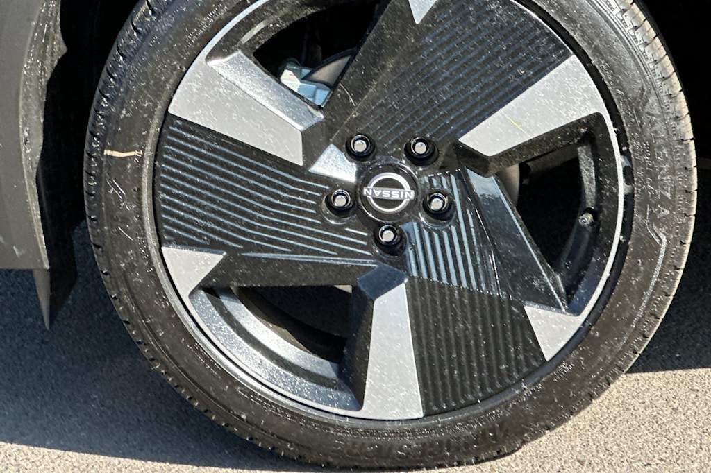 Thumbnail: 2025 Nissan Kicks - 26