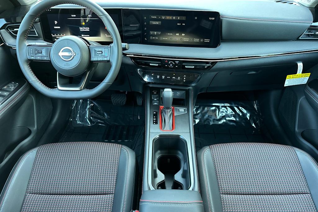 Thumbnail: 2025 Nissan Kicks - 2