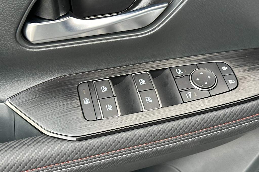 Thumbnail: 2025 Nissan Kicks - 21