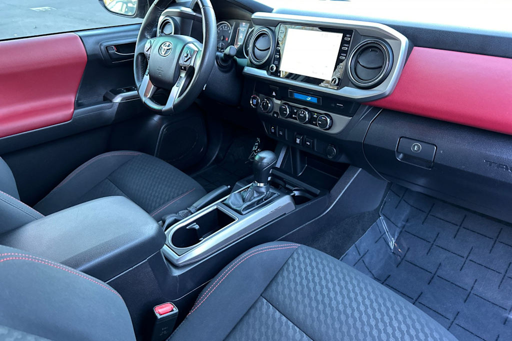 Thumbnail: 2023 Toyota Tacoma - 11