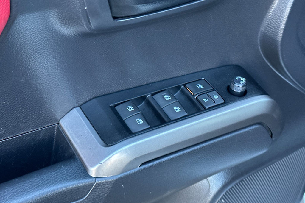 Thumbnail: 2023 Toyota Tacoma - 20