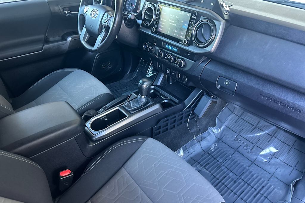 Thumbnail: 2021 Toyota Tacoma - 12