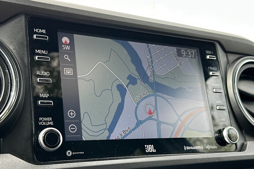 Thumbnail: 2020 Toyota Tacoma - 23