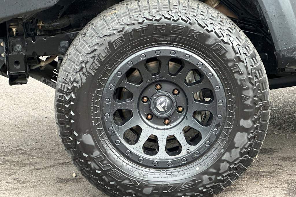 Thumbnail: 2020 Toyota Tacoma - 8